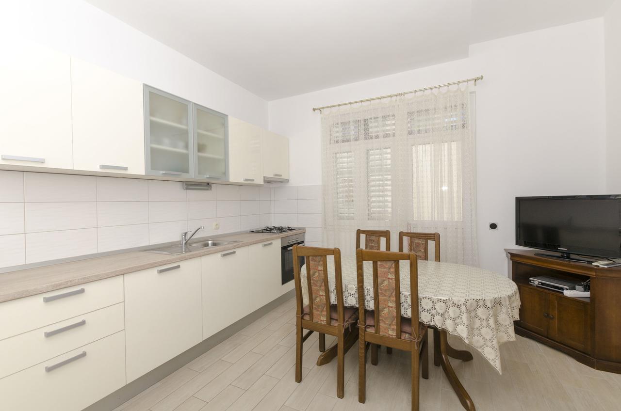Apartment Eva P. Primosten Ngoại thất bức ảnh